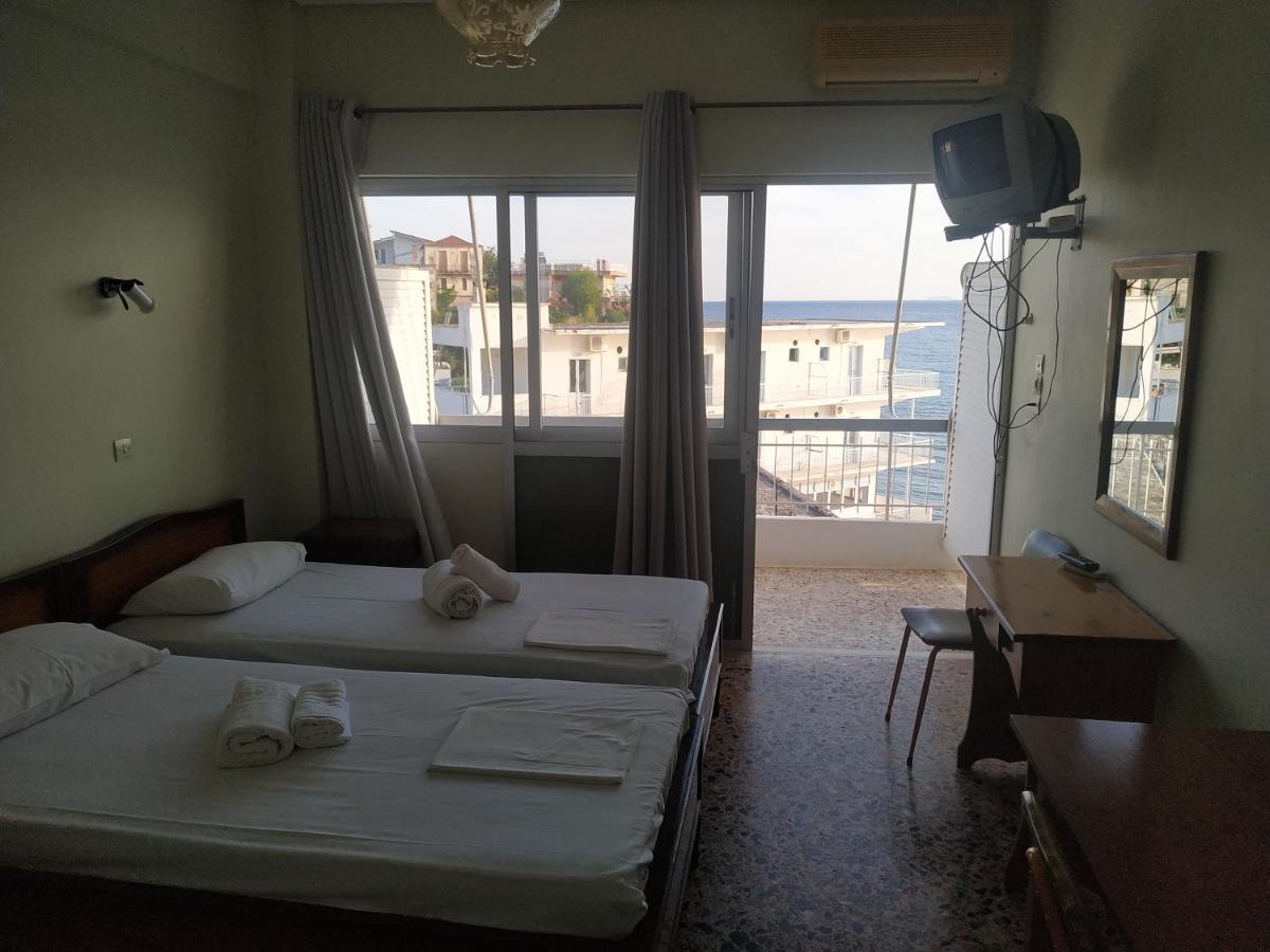 Poulea Rooms Kalamata Exteriör bild
