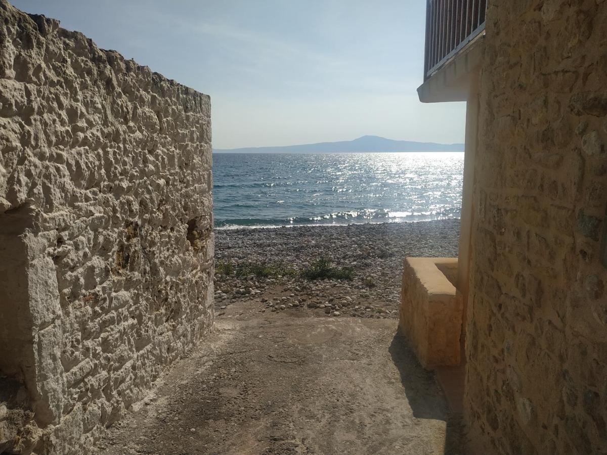 Poulea Rooms Kalamata Exteriör bild